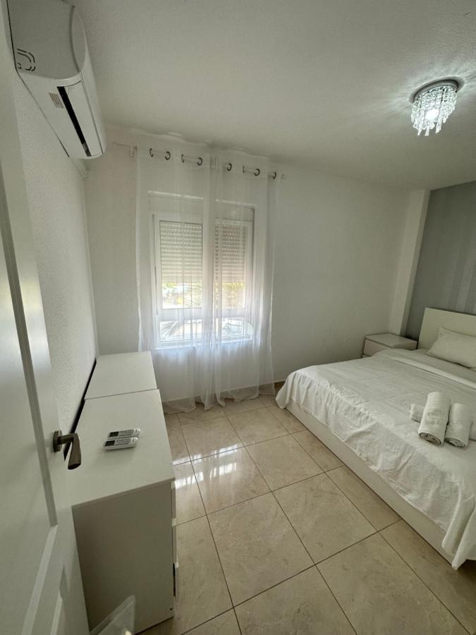 Apartamentos Yanina Gran Alacant Santa Pola Eksteriør billede